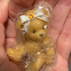 Avon November birthstone bear still wrapped w/box